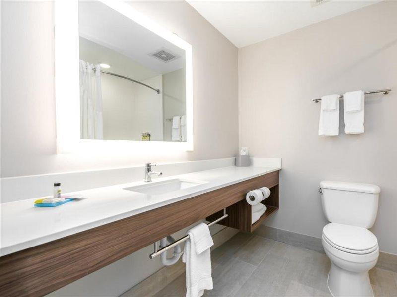 Holiday Inn Express Hotel & Suites Lagrange I-85 By Ihg Bagian luar foto