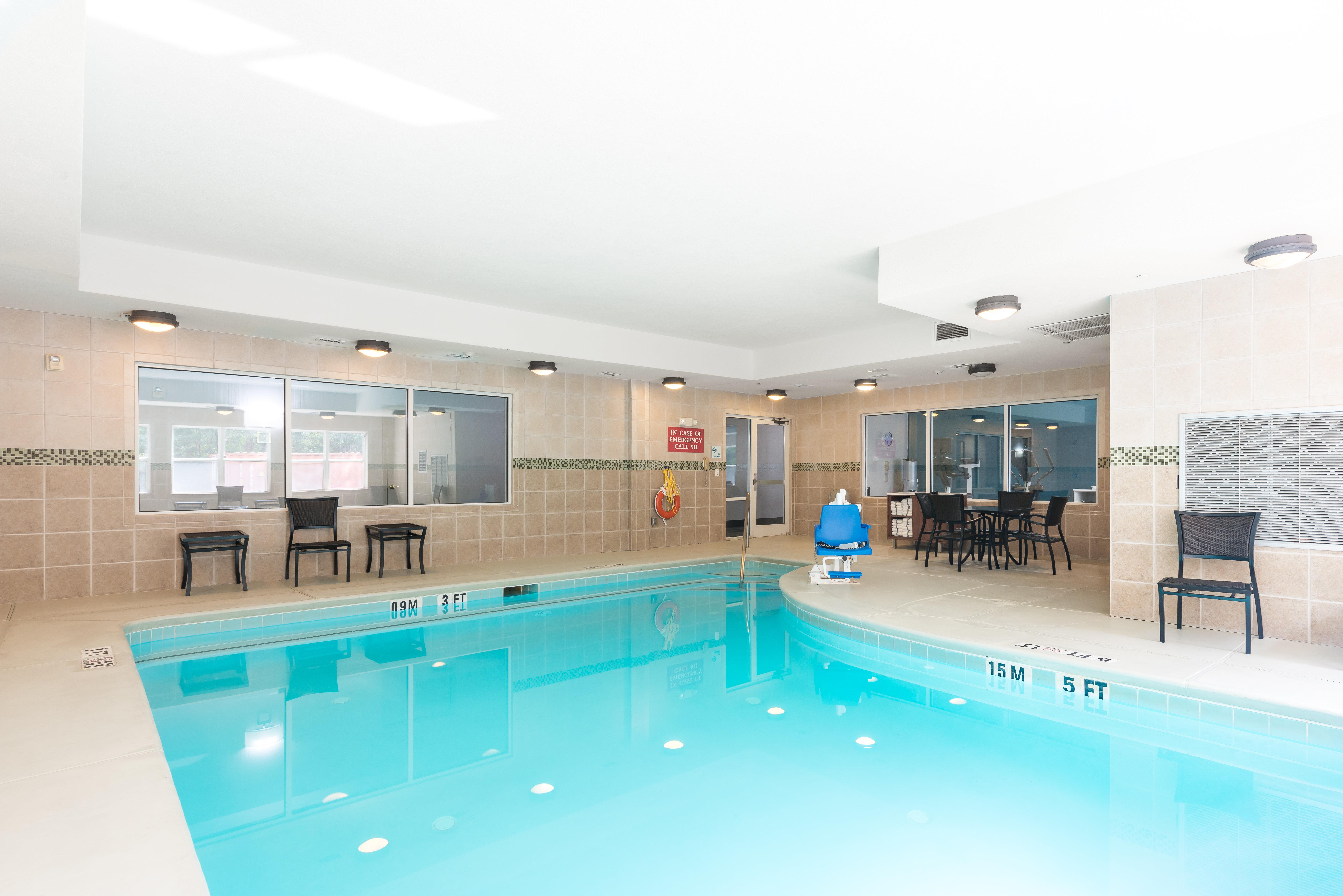 Holiday Inn Express Hotel & Suites Lagrange I-85 By Ihg Bagian luar foto